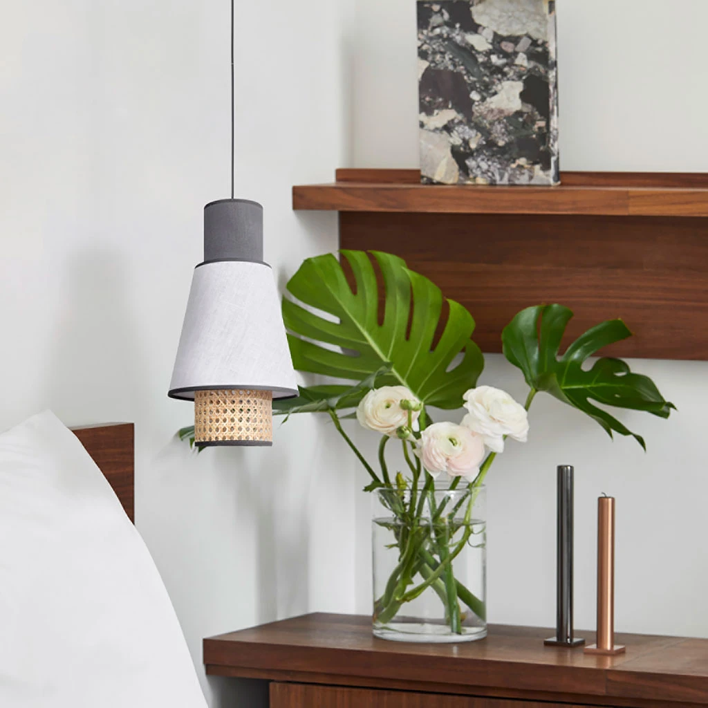 Market Set Suspension Cannage Et Lin Lavé H36cm Blanc Et Anthracite - Singapour 5 Market Set Suspension Cannage Et Lin Lavé H36cm Blanc Et Anthracite - Singapour – Image 5