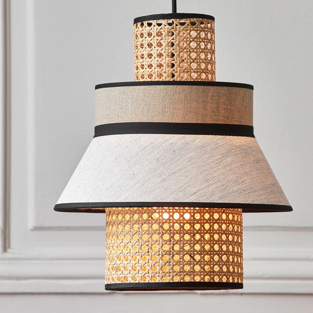 Market Set Suspension En Lin Lavé Et Cannage H32cm Nude - Singapour 5 Market Set Suspension En Lin Lavé Et Cannage H32cm Nude - Singapour – Image 5