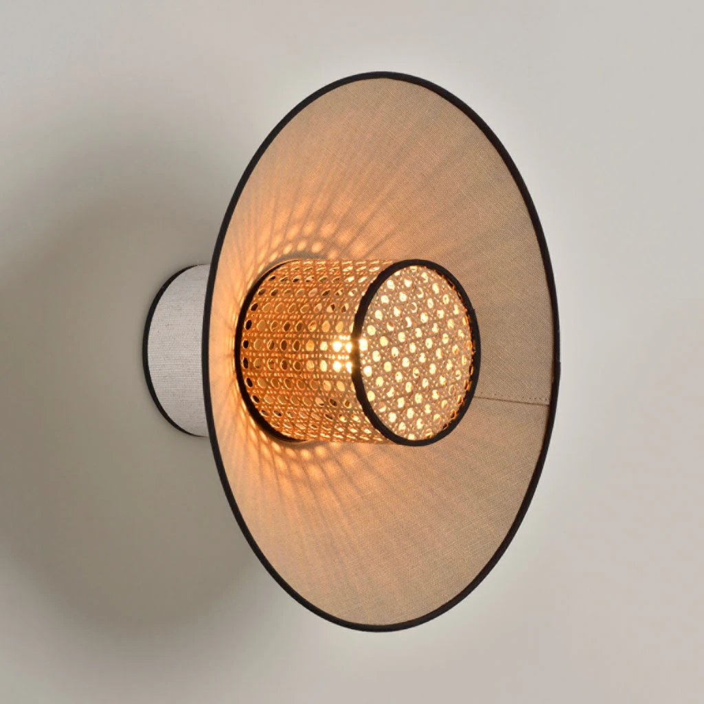 Market Set Applique En Lin Lavé Et Cannage H40cm Nude - Singapour 3 Market Set Applique En Lin Lavé Et Cannage H40cm Nude - Singapour – Image 3